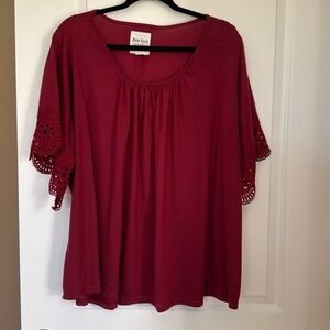 New York Laundry maroon top